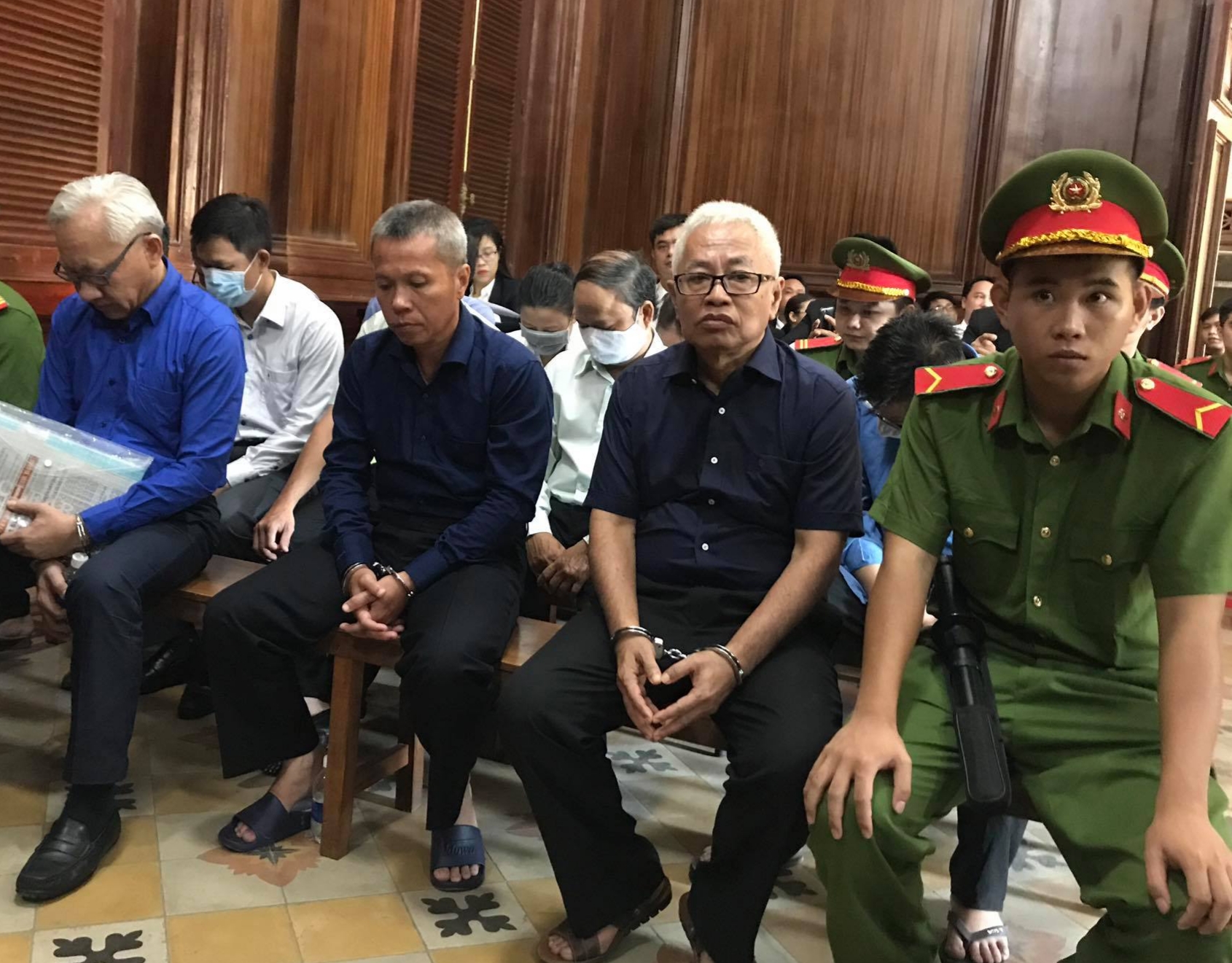 Xét xử bị cáo Trần Phương Bình gây thiệt hại hơn 8 800 tỉ đồng, giai đoạn 2