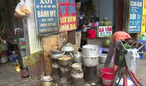 Hà Nội vẫn còn hơn 15 000 bếp than tổ ong