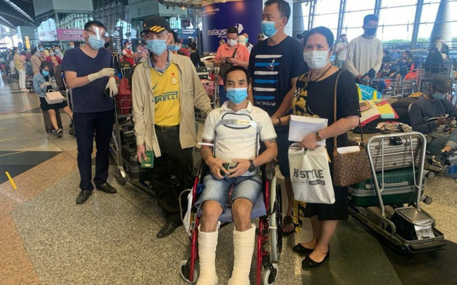 Đưa 310 công dân Việt Nam từ Malaysia về nước an toàn