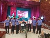 VKSND tối cao thăm và tặng quà tại Trung tâm Điều dưỡng thương binh Thuận Thành