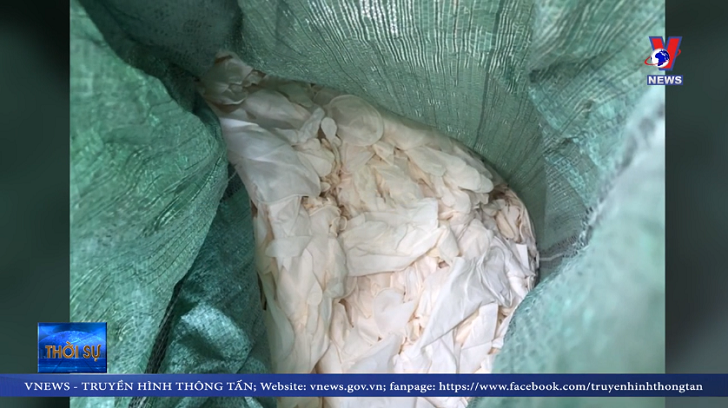 Thu giữ 25 tấn găng tay đã qua sử dụng
