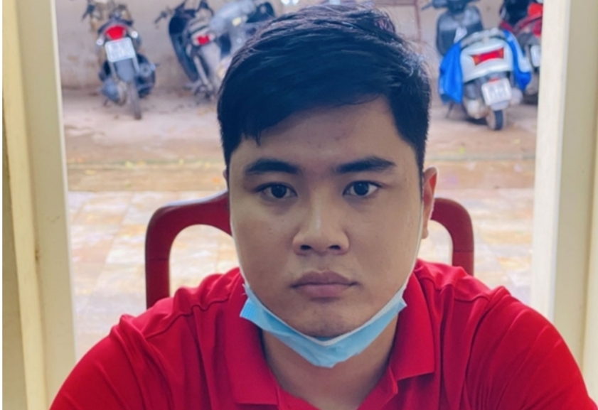 Khởi tố đối tượng cho vay lãi cắt cổ qua mạng xã hội