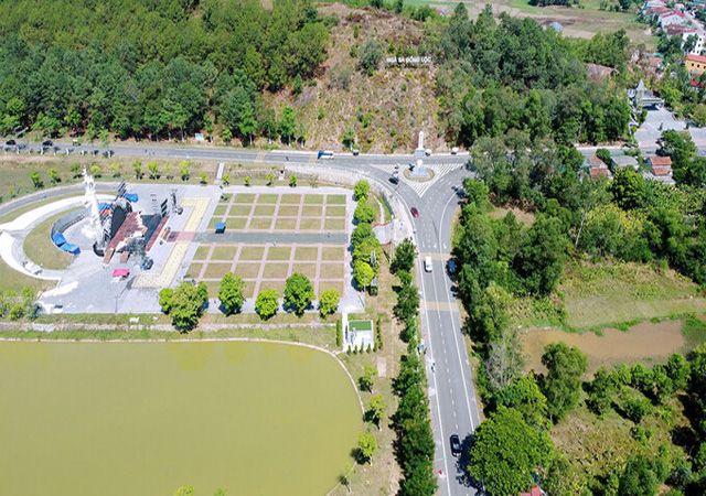 Ngã ba Đồng Lộc thành điểm du lịch tâm linh