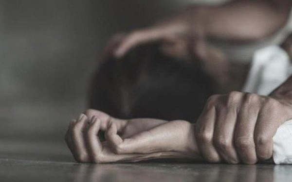 Truy tìm đối tượng đi xe Dream hiếp dâm trẻ em ở Gia Lâm