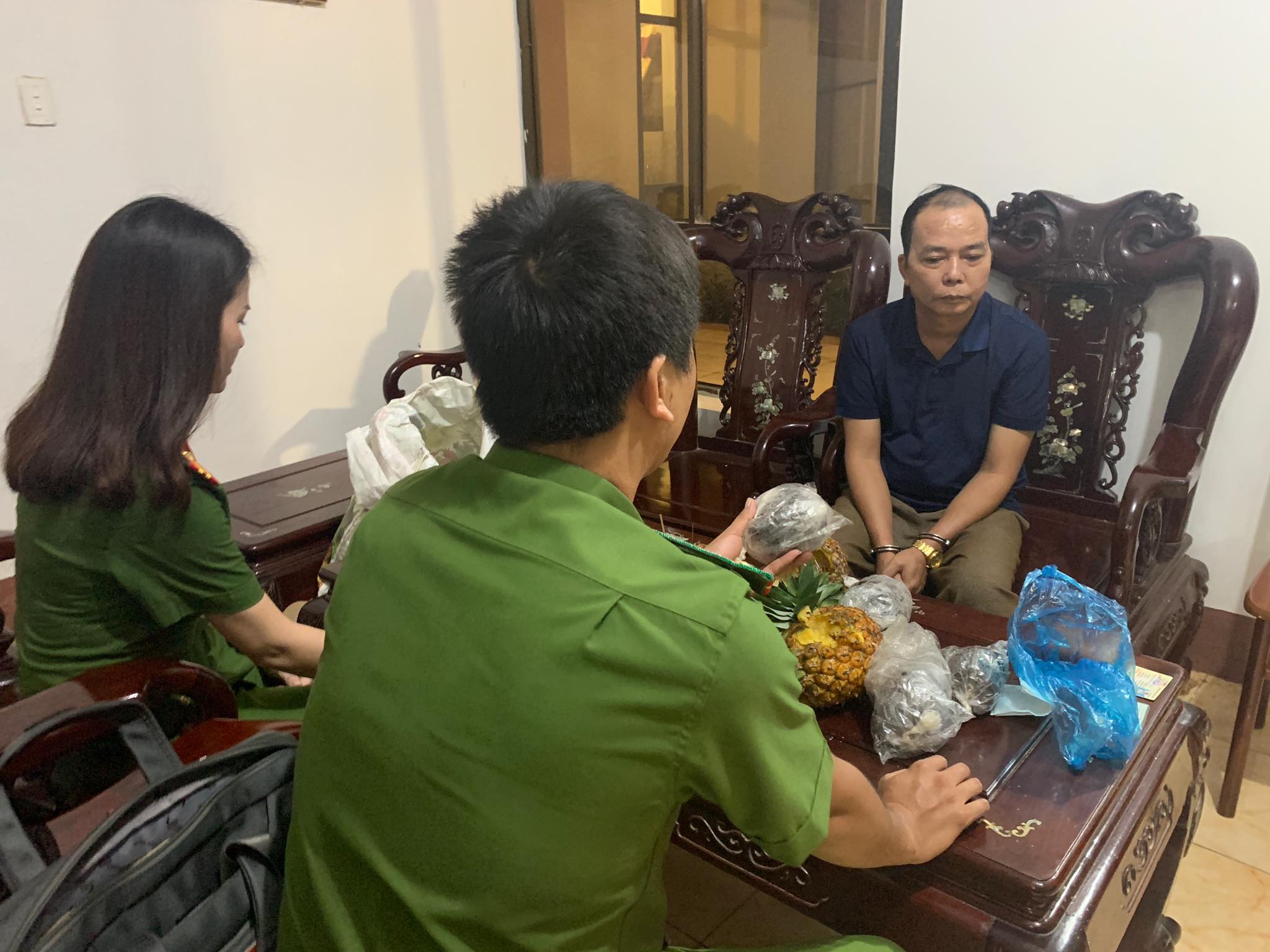 Vận chuyển gần 3 kg thuốc phiện từ Điện Biên vào Đắk Lắk bằng chiêu cực độc