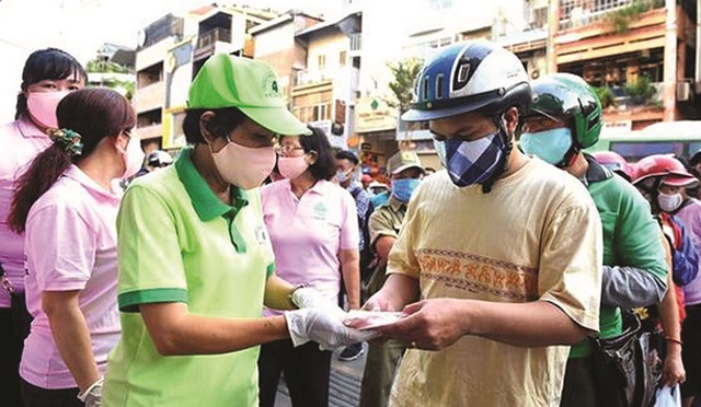 Chuyện về cái khẩu trang