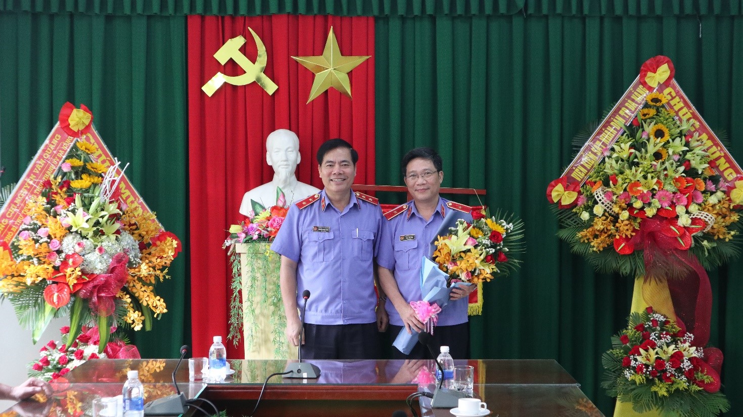 Đồng chí Phạm Văn Cần giữ chức vụ Viện trưởng VKSND cấp cao tại Đà Nẵng