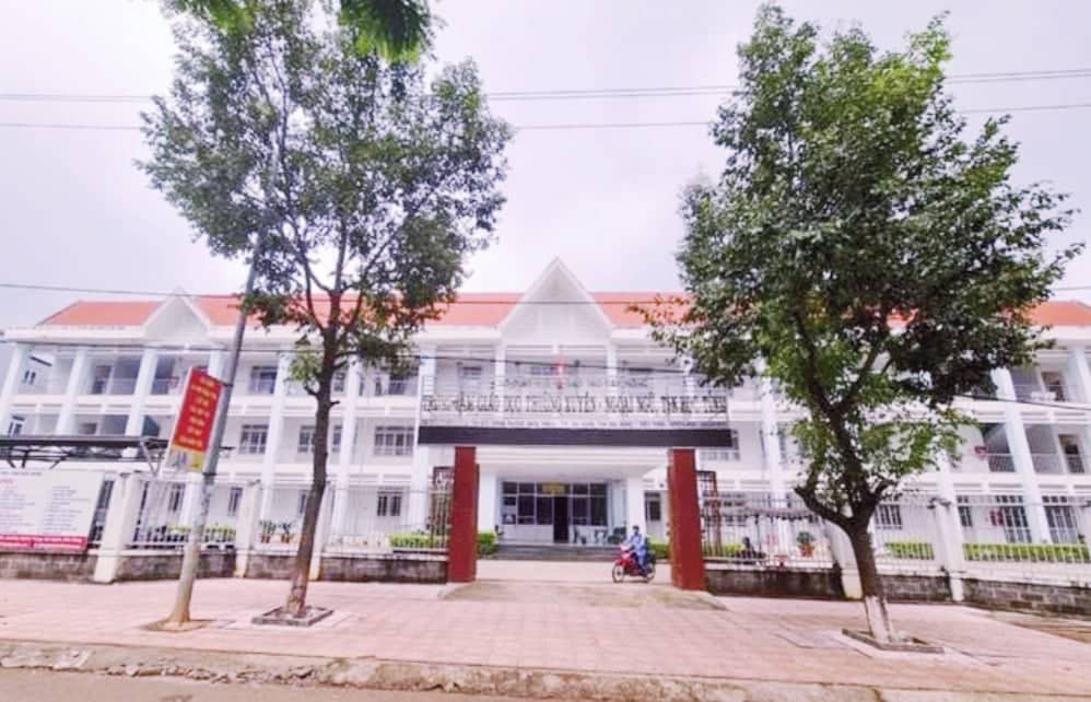 Đang làm bài thi một cán bộ thanh tra bị đột tử