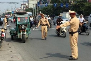 Đại úy CSGT ở Thanh Hóa bị tước quân tịch