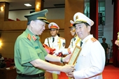 Thăng cấp bậc hàm Trung tướng đối với Thứ trưởng Trần Quốc Tỏ