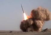Iran lại khoe tên lửa Raad-500 hiện đại trong kho vũ khí khổng lồ