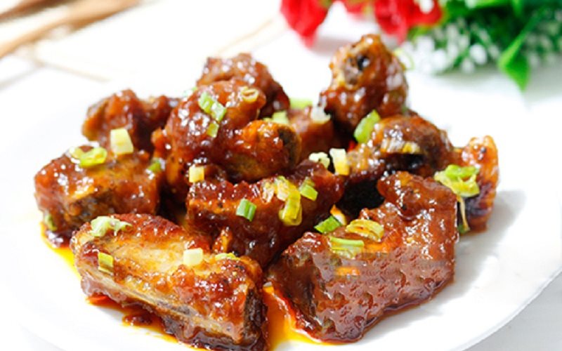 Sườn xào chua ngọt đưa cơm ngày gió về