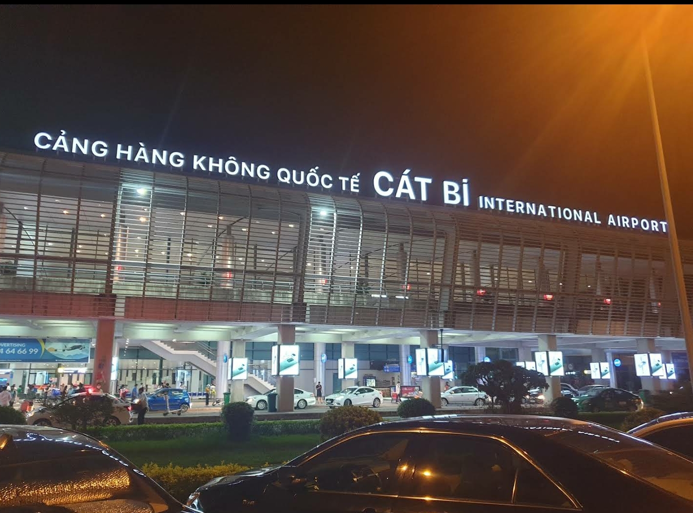 Kẻ gian táo tợn vào sân bay Cát Bi cắt trộm cáp điện