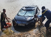 3 nam thanh niên tử vong bí ẩn trong ô tô 7 chỗ chìm dưới sông Mã
