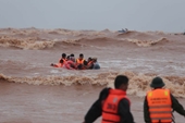 Thuyền viên gặp nạn trên biển Quảng Trị Đã giải cứu thành công, 1 người tử vong