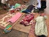 Tìm thấy toàn bộ 6 thi thể trong 1 gia đình bị núi lở vùi lấp ở Quảng Trị