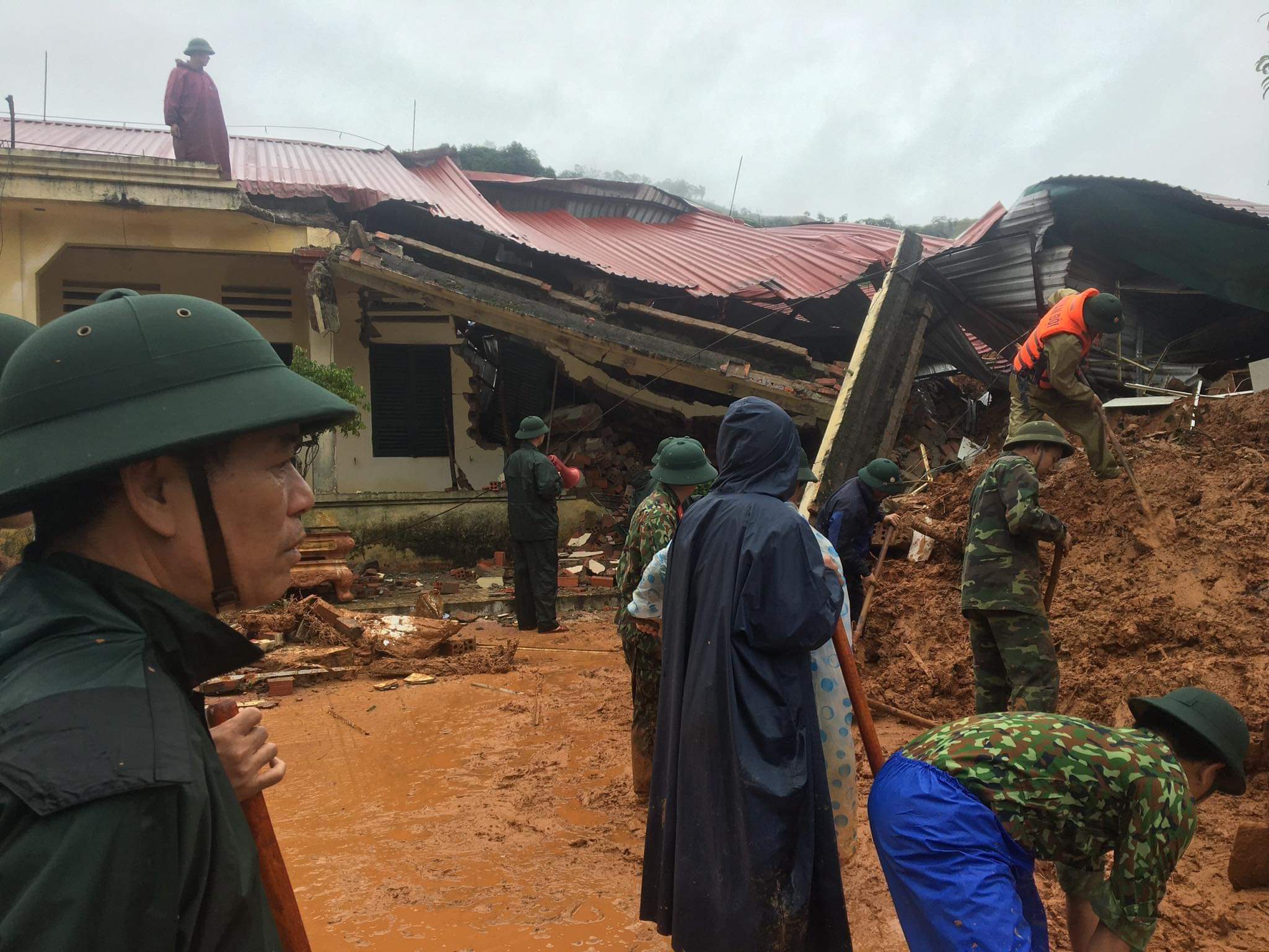 Hình ảnh ban đầu hiện trường nghi vùi lấp 22 chiến sĩ ở Quảng Trị