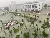 Nhiều khu vực ở TP Hà Tĩnh đã bị lũ nhấn chìm nhiều mét
