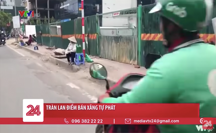 Tràn lan điểm bán xăng tự phát