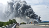 Cháy lớn công ty thực phẩm trong khu công nghiệp Hiệp Phước