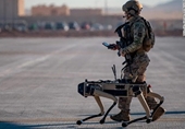 Không quân Mỹ triển khai siêu chó robot bảo vệ căn cứ quân sự