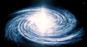 Các vụ nổ trên Dải thiên hà “làm đẹp” cho quang cảnh bầu trời đêm