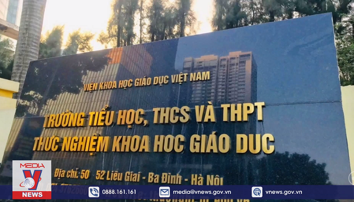 Phát hiện giòi trong suất ăn trưa của học sinh lớp 9 tại Hà Nội