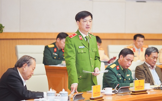 Sẽ xử lý nghiêm nam thanh niên đánh nữ sinh dã man sau va chạm giao thông