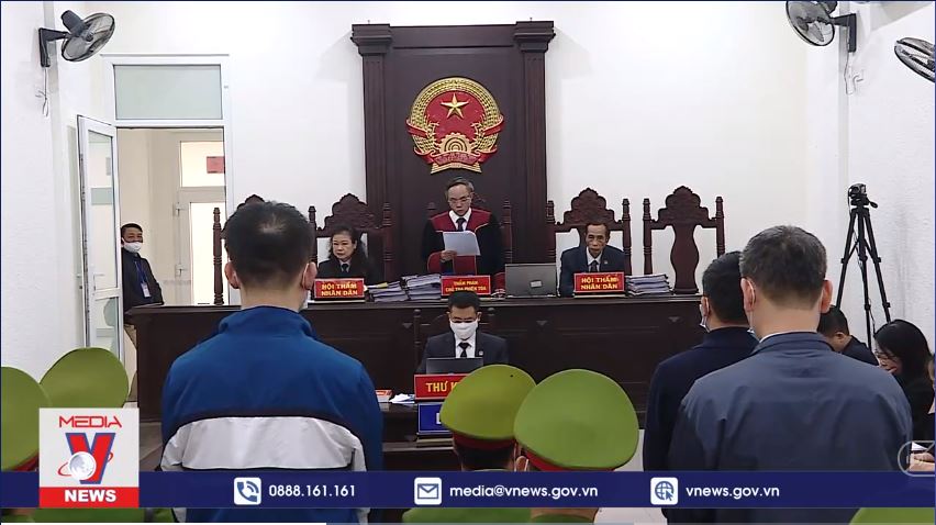 Tuyên phạt bị cáo Nguyễn Đức Chung 5 năm tù