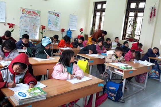 Hà Nội Học sinh không phải đến trường quá sớm những ngày rét đậm