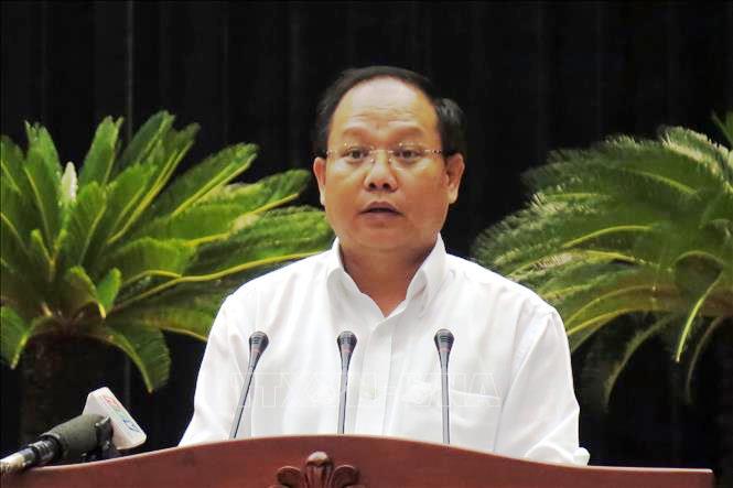 Thành ủy TP HCM tạm đình chỉ công tác đối với ông Tất Thành Cang