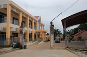 Sập cổng trường đè chết học sinh ở Đắk Nông Trách nhiệm thuộc về ai