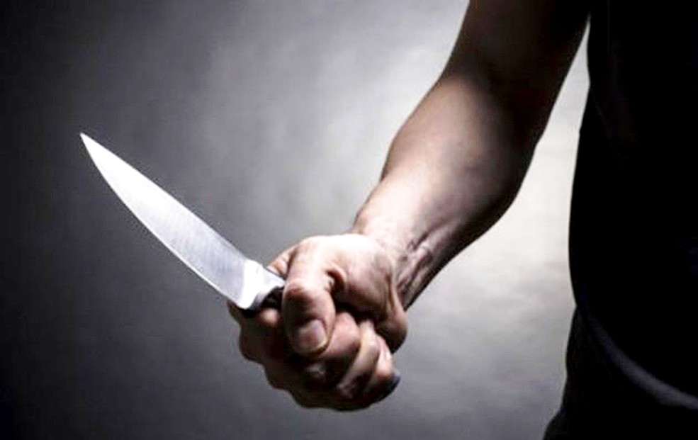 Khởi tố đối tượng đâm tử vong em vợ