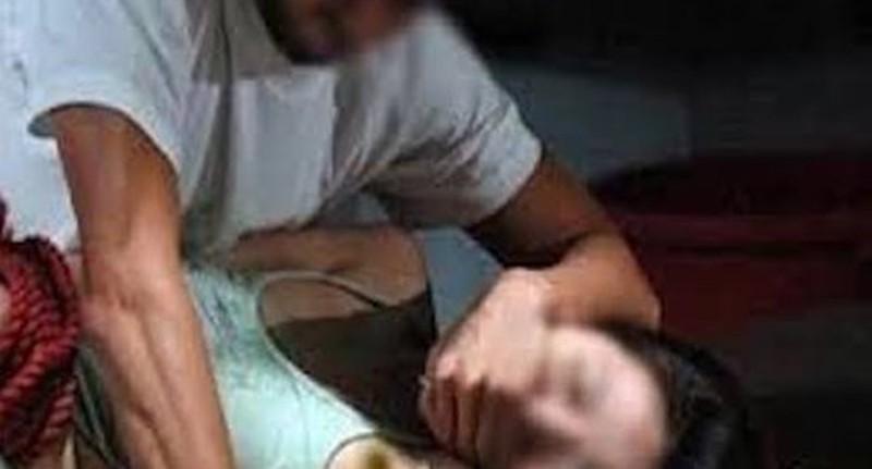 Bé gái bị gã đàn ông U50 cho 10 000 đồng rồi giở trò đồi bại