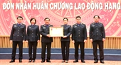 Văn phòng VKSND tối cao đón nhận Huân chương Lao động hạng Nhất