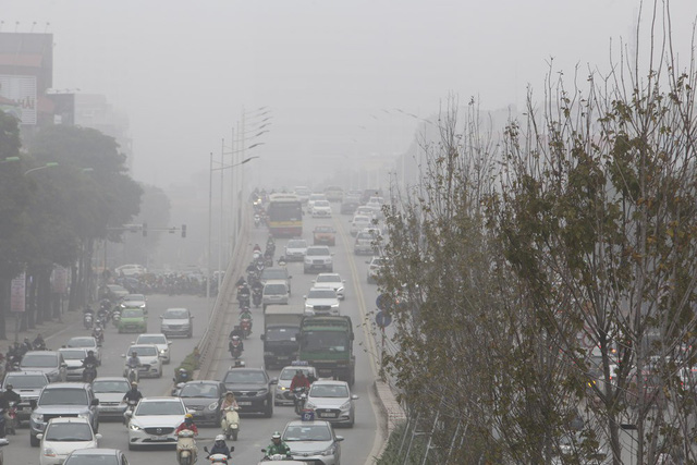 Miền Bắc sáng sương mù, trưa hửng nắng, một số nơi có mưa nhỏ