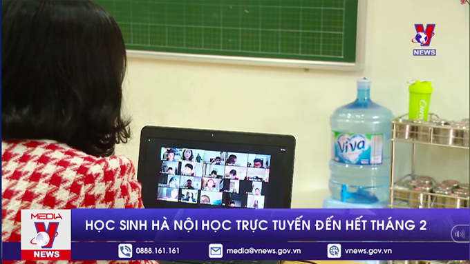 Học sinh Hà Nội học trực tuyến hết tháng