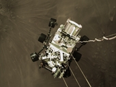 NASA công bố cảnh quay thót tim tàu thăm dò Perseverance hạ cánh xuống sao Hỏa