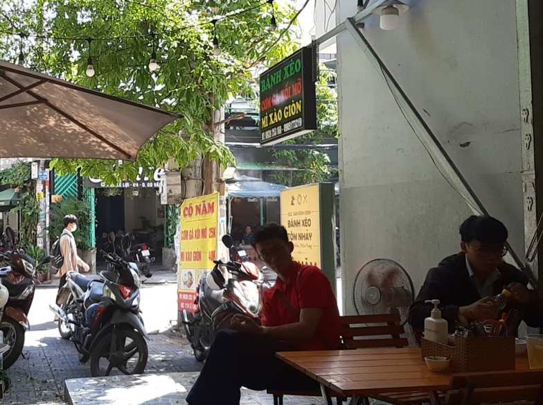 TP HCM mở lại nhà hàng, điểm vui chơi từ ngày 1 3, tiếp tục đóng karaoke