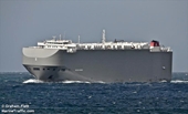 Tàu hàng Israel bất ngờ trúng tên lửa trên Vịnh Oman sau khi Mỹ không kích Syria