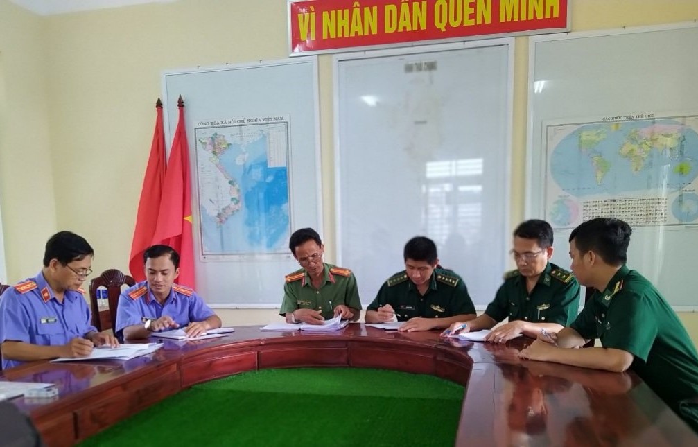 Khởi tố vụ án tổ chức đưa người qua biên giới trái phép tại Phú Quốc