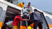 Tàu hỏa trật bánh trong đường hầm ở Đài Loan, cả trăm người thương vong