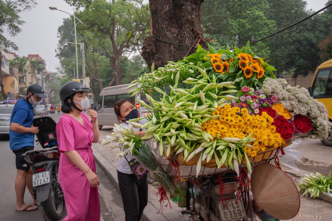 Tháng Tư - Tinh khôi hoa loa kèn