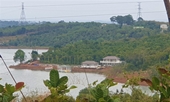 Nhiều công trình trái phép mọc trên đất rừng hồ thủy điện UBND tỉnh Đắk Nông vào cuộc