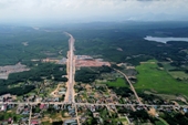 Cao tốc Cam Lộ - La Sơn gần 7 700 tỉ đồng Gặp khó do mưa lũ