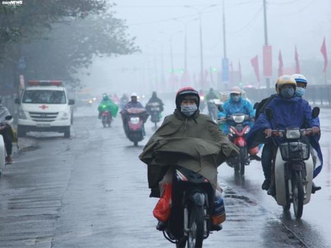 Miền Bắc nắng cục bộ có 1 số nơi mưa, mưa dông