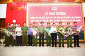 Công an tỉnh Nghệ An được thưởng nóng sau chiến công khuất phục sát thủ