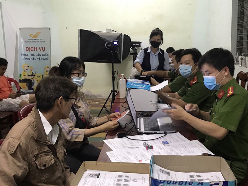 Thanh niên bỗng lăn đùng ra chết tại điểm cấp căn cước công dân