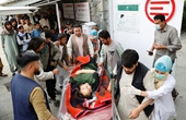 Nổ bom gần trường nữ sinh Kabul, hơn 80 người thương vong