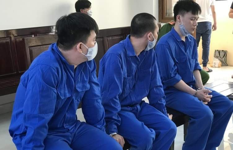 Vận chuyển ma túy, chia nhau 43 năm tù